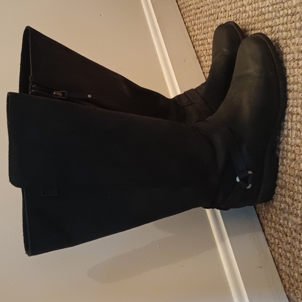 Teva Women's De La Vina Waterproof Tall Leather Riding Boots Size 10. Worn once.